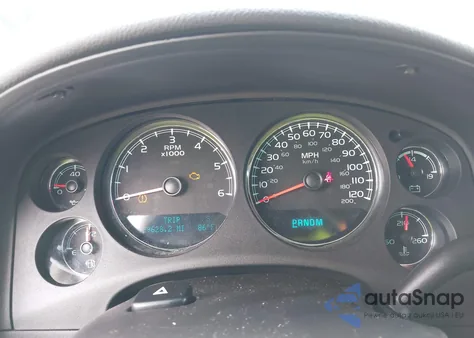 2013 Chevrolet Tahoe Ls z USA, uszkodzony, nr VIN 1GNSCAE03DR262988